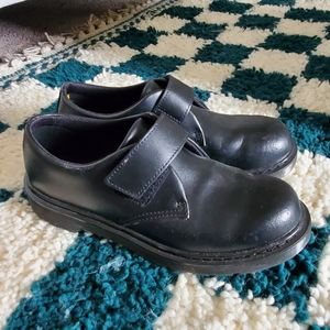 {Dr.Martens} Black Strap Oxfords